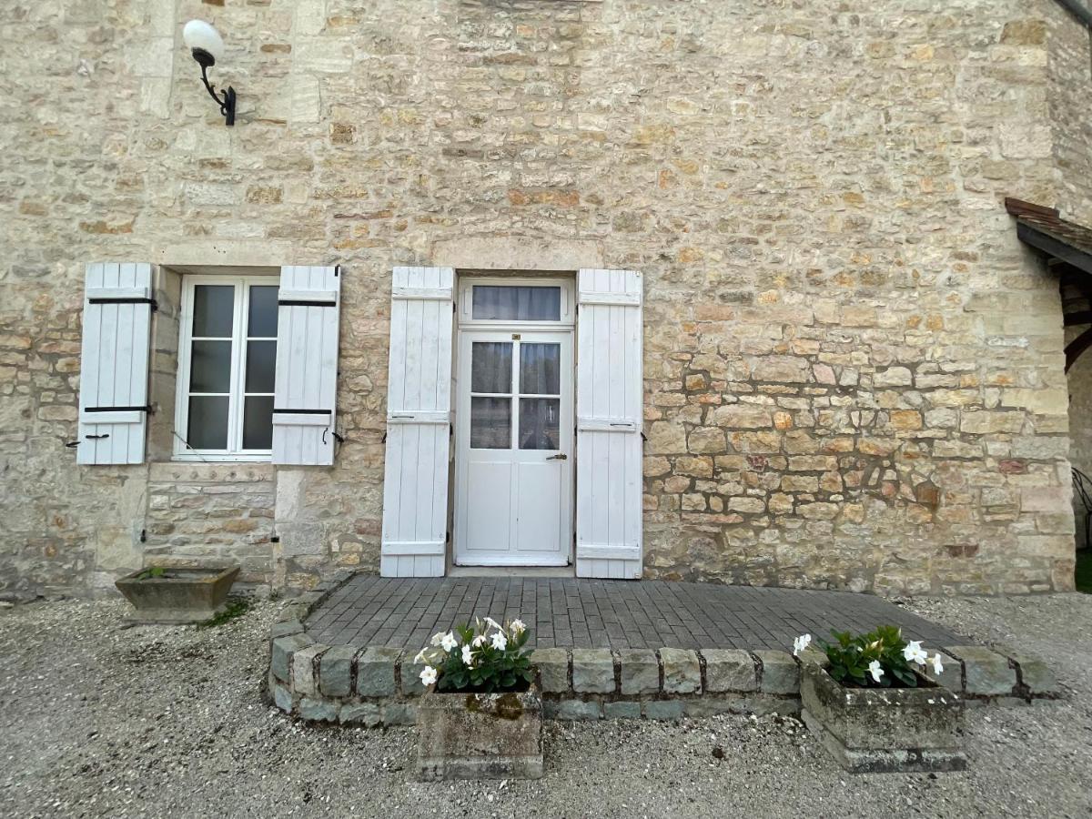 Chateau De La Berchere نوي سان جورج الغرفة الصورة